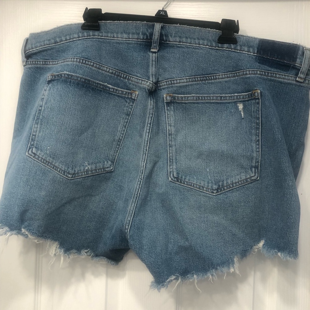 NWT Abercrombie & Fitch jean shorts.